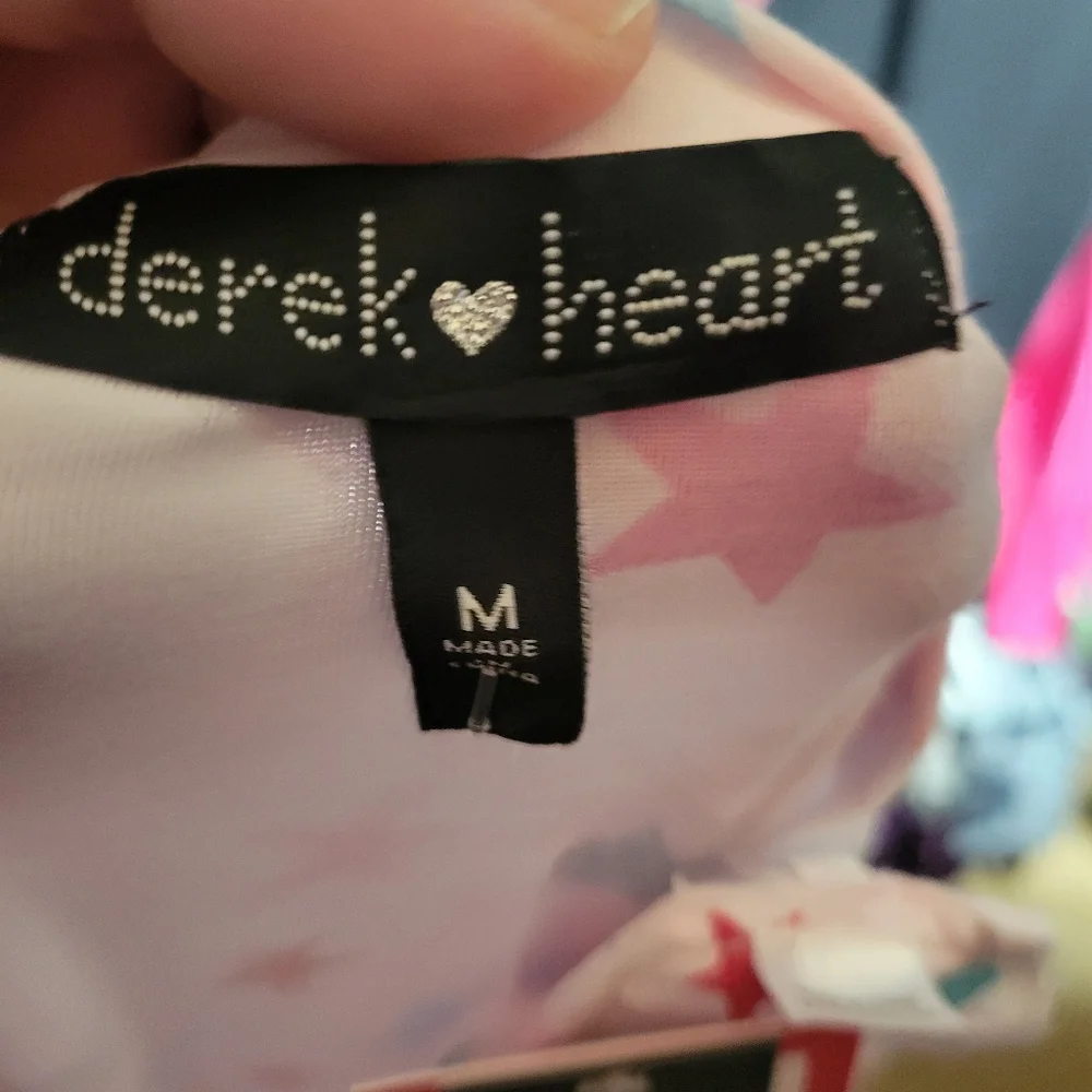 Derek Heart NWT Yummy Sleepshirt & Mask Womans Size Medium Stars‎